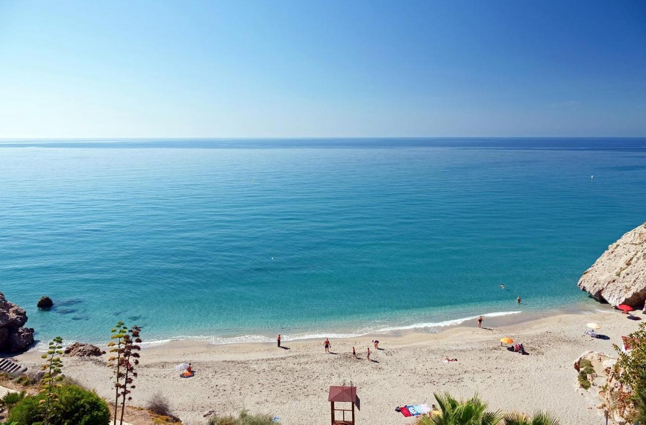 Nerja Apartamento Centro Ngoại thất bức ảnh